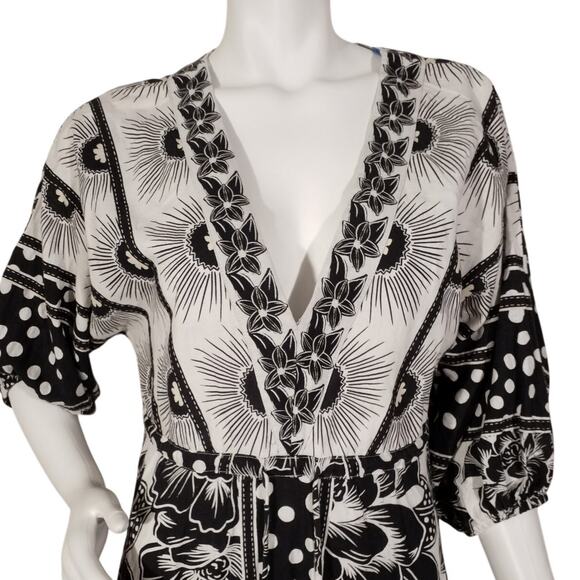 FARM Rio Black & White Beaded Linen Blend Dress | Size Small | Boho V-Neck - Picture 2 of 8